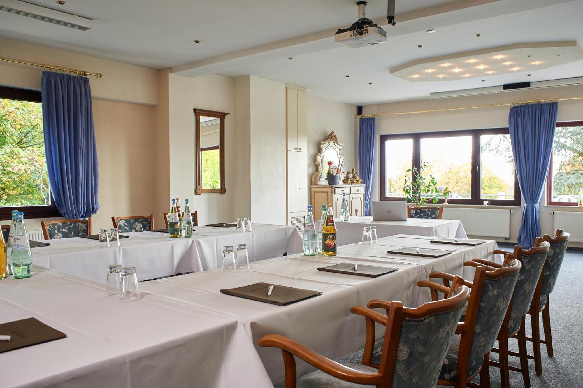 Hotel Restaurant Waldschloesschen 리에넨 외부 사진
