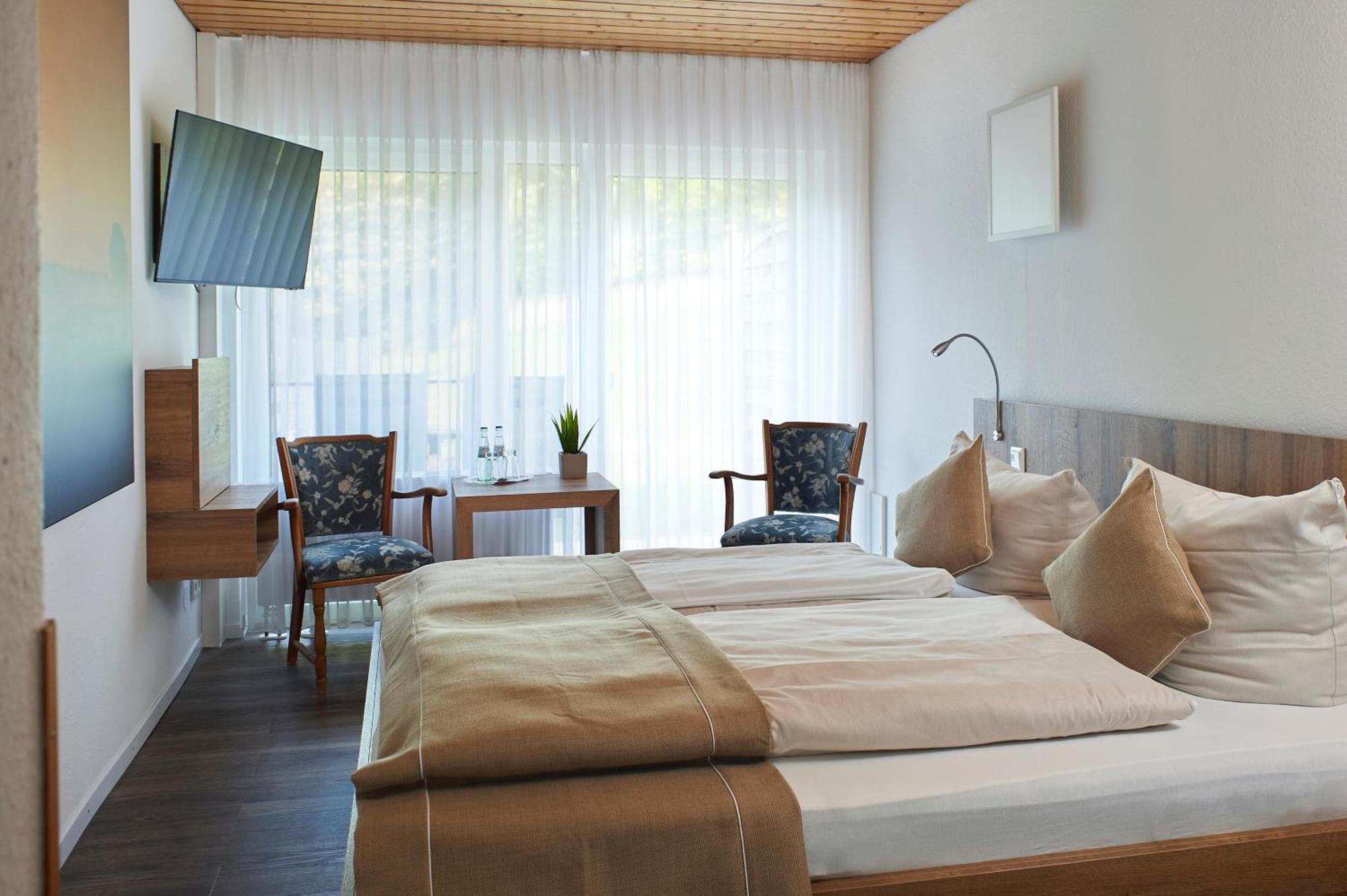 Hotel Restaurant Waldschloesschen 리에넨 외부 사진