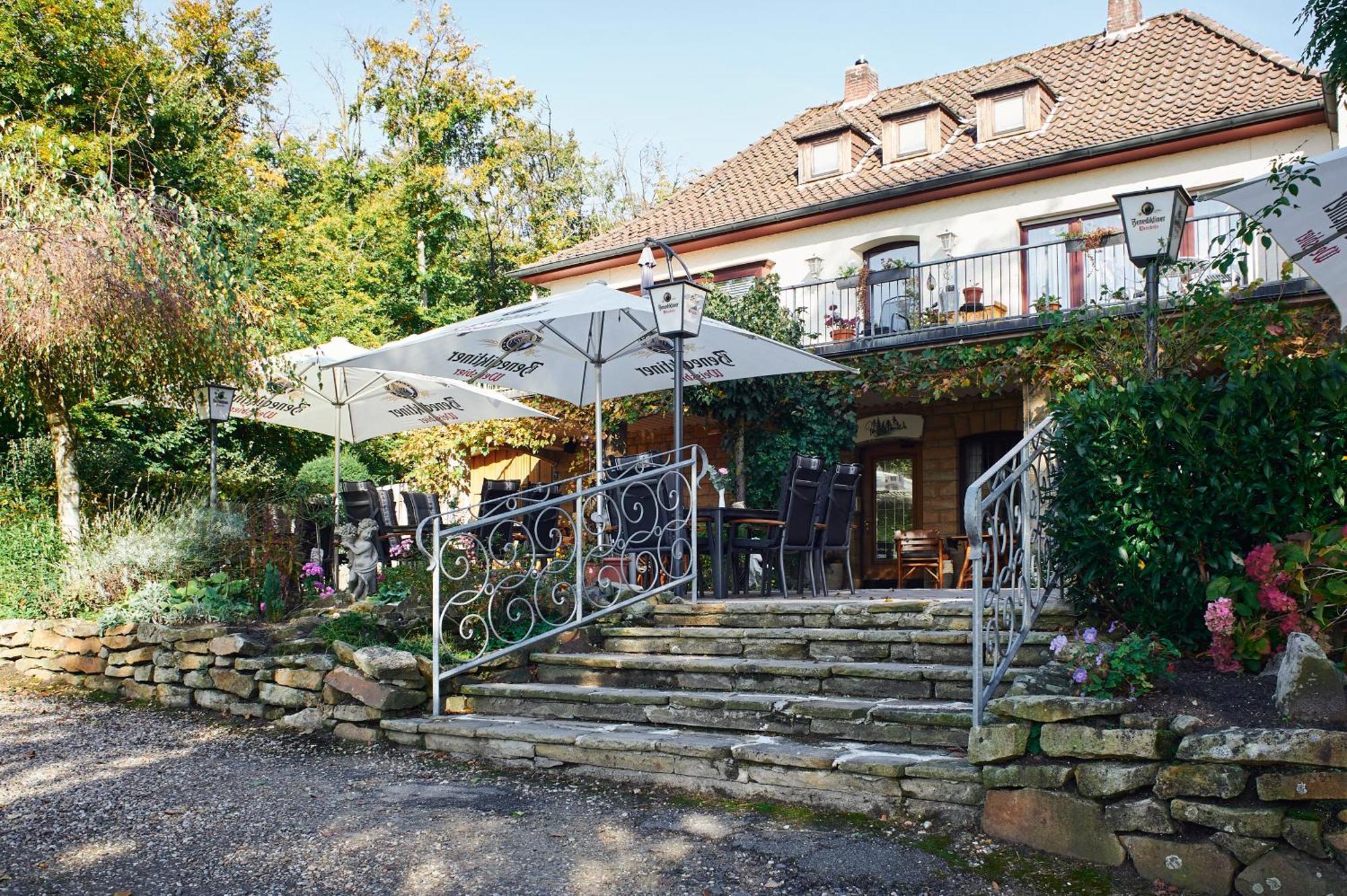 Hotel Restaurant Waldschloesschen 리에넨 외부 사진